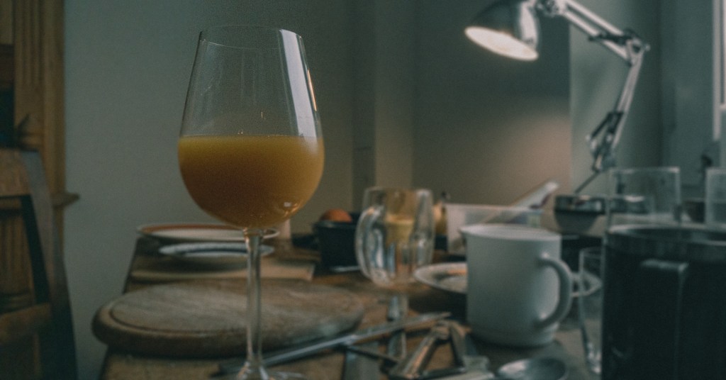 heute, fünfzehn uhr